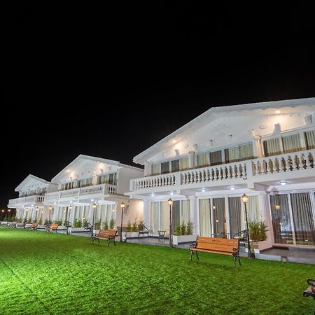 Treebo Skydale Premium Suites, 1500 Mtrs From Ooty Lake Esterno foto