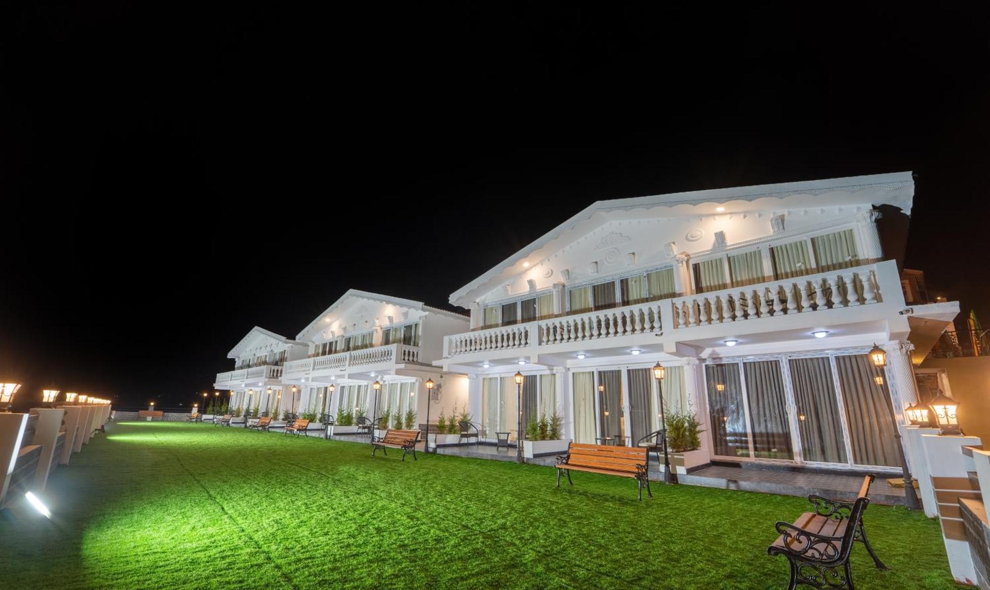 Treebo Skydale Premium Suites, 1500 Mtrs From Ooty Lake Esterno foto