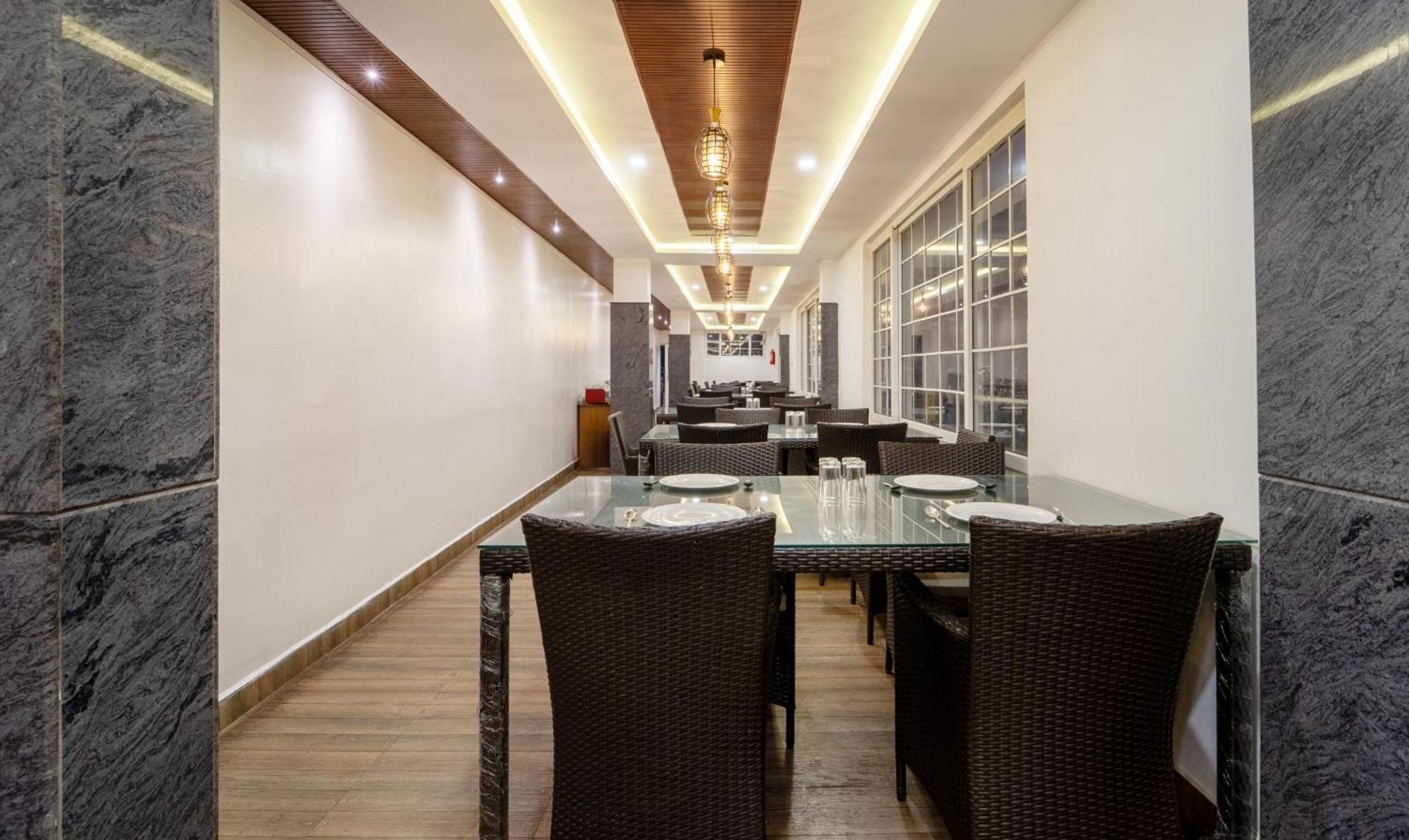 Treebo Skydale Premium Suites, 1500 Mtrs From Ooty Lake Esterno foto