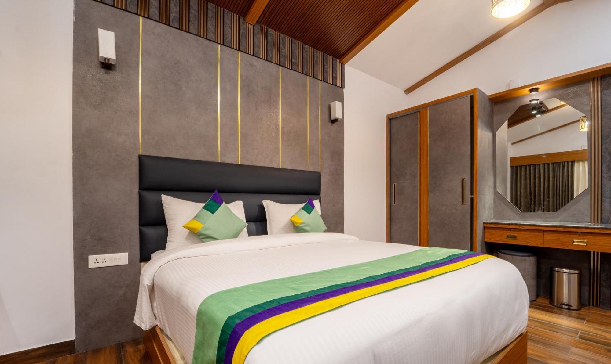 Treebo Skydale Premium Suites, 1500 Mtrs From Ooty Lake Esterno foto