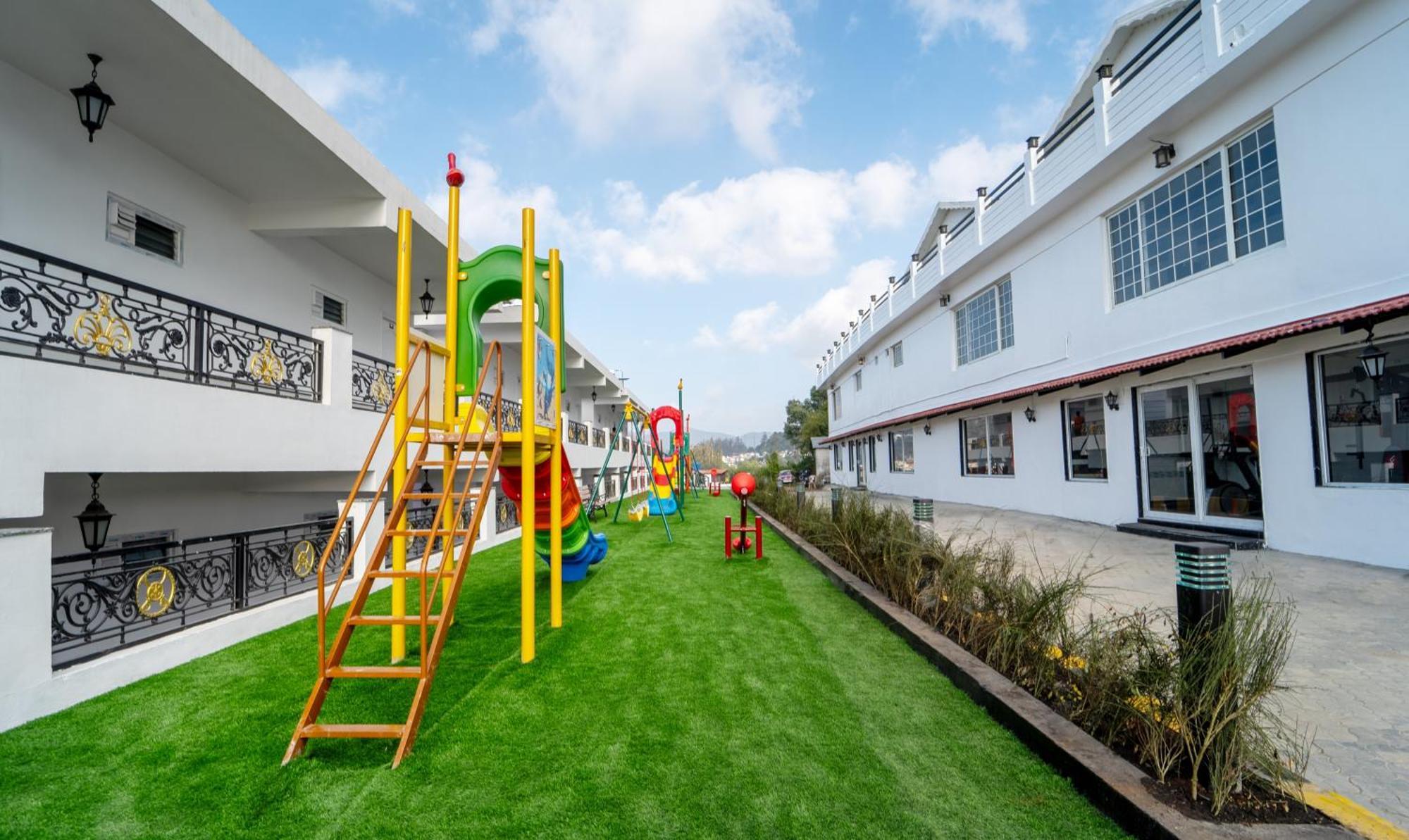 Treebo Skydale Premium Suites, 1500 Mtrs From Ooty Lake Esterno foto