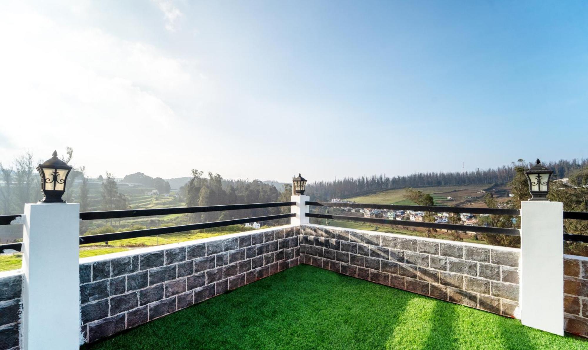 Treebo Skydale Premium Suites, 1500 Mtrs From Ooty Lake Esterno foto
